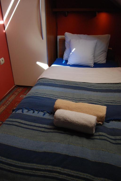 Car Royal And Guest house 4*